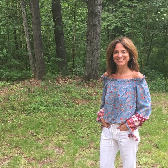 Meet your Posher, Sherry - Picture 2 of 2